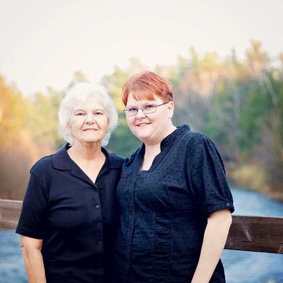 Meet your Posher, Nikki - Picture 5 of 5